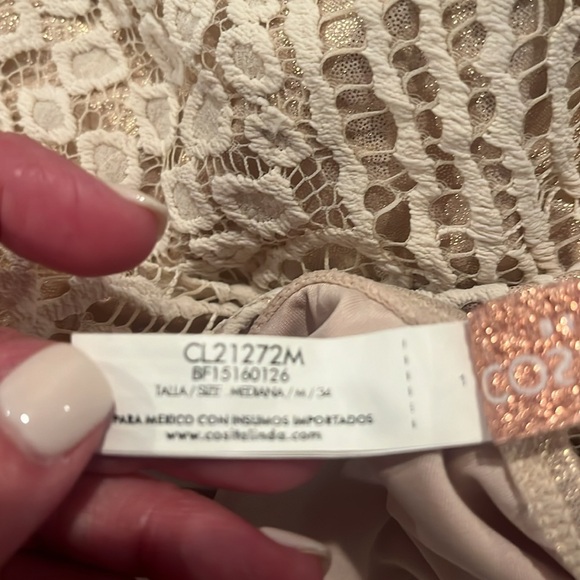 One piece lace bathing suit - Picture 7 of 8